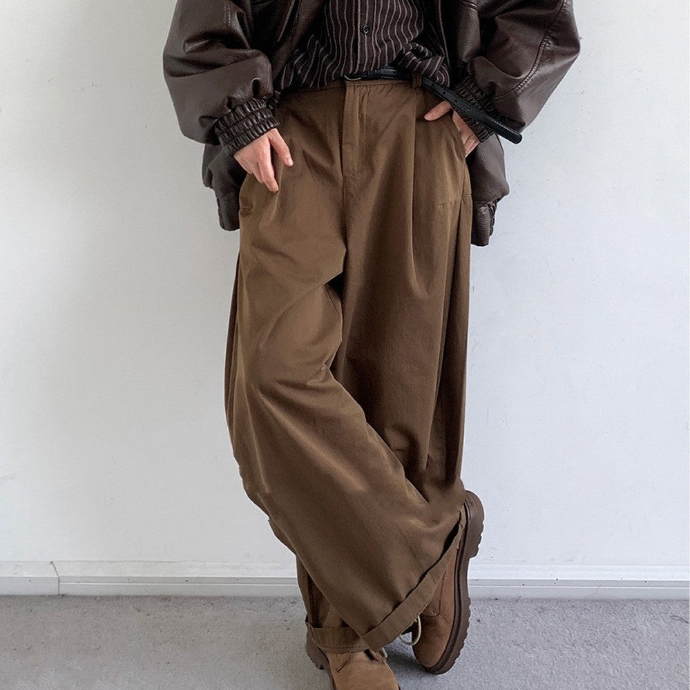 Men's loose casual long pants in coffee brown, pleated front with cuffed hem