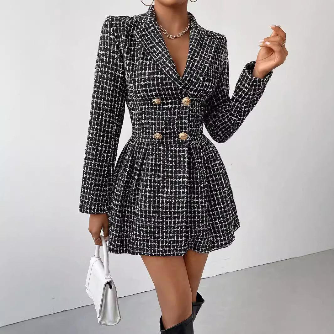 Women’s plaid long sleeve V-neck double-breasted skirt coat with gold button details