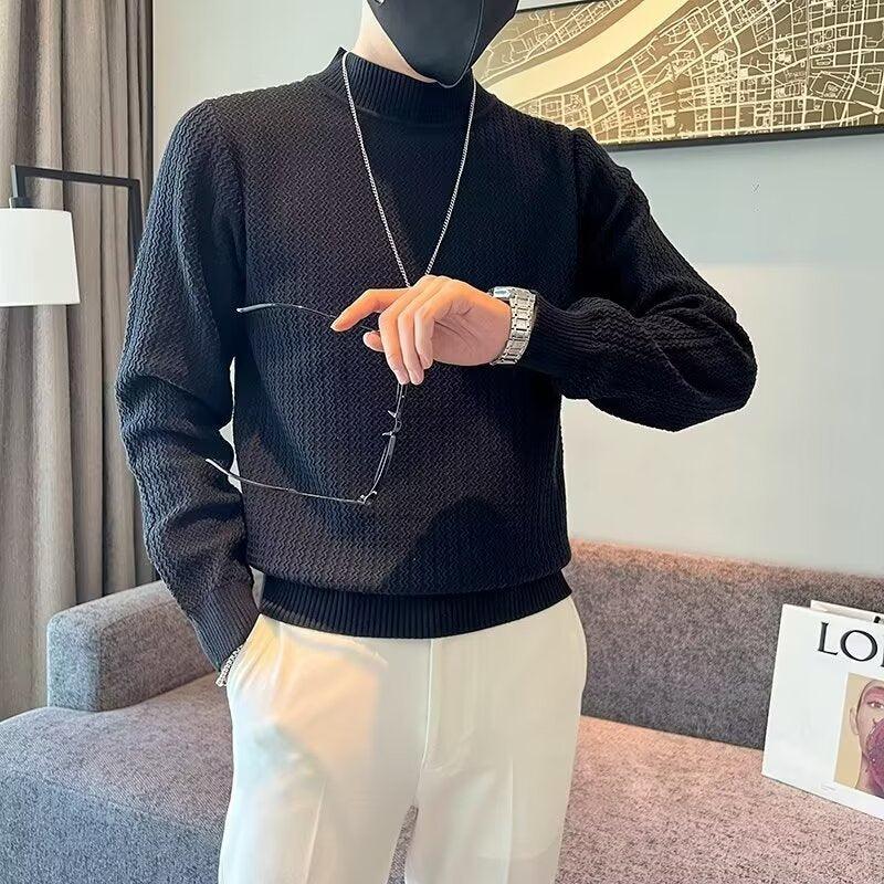 Men's striped textured sweater, dark charcoal crewneck with long sleeves