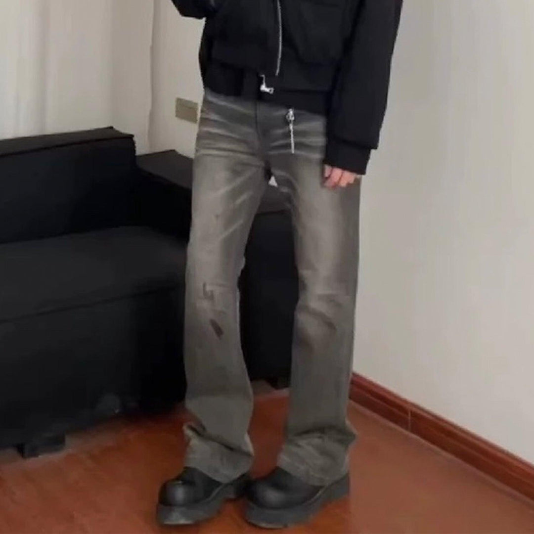 Men's slim-fit crumpled jeans in dark gray, tapered skinny legs and zip-front