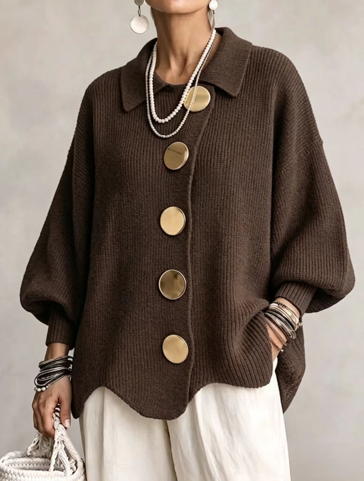 Women's lapel button-detail knit top