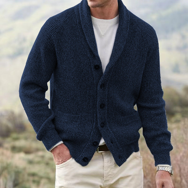 Verdickender Cardigan-Mantel mit Revers und mehreren Knöpfen für Herren