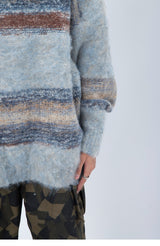 Hair And Stripes On A Thick Sweater Man - WOMONA.COM