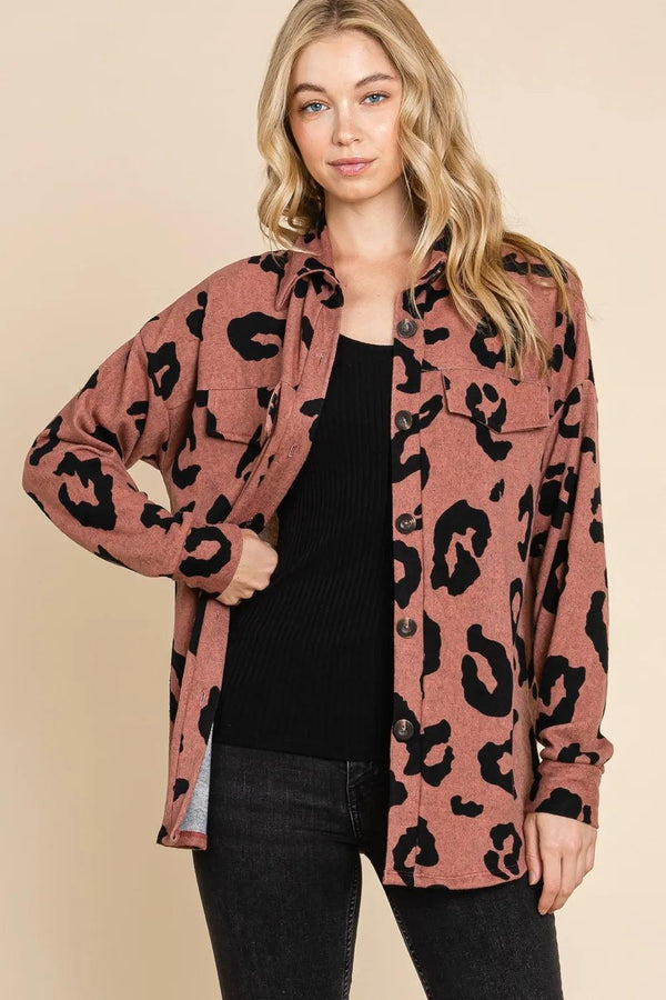 BOMBOM – Strick-Hemdjacke mit Animalprint und Knopfleiste