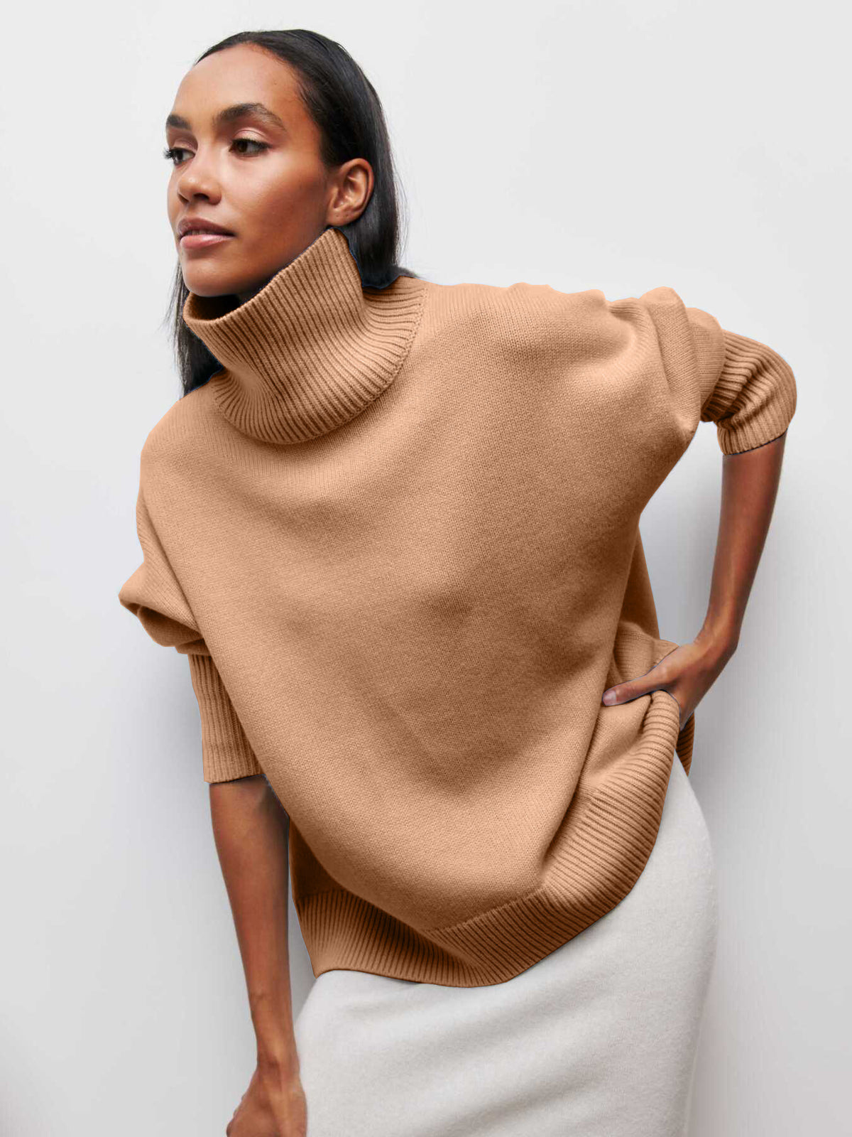 Women's solid-color turtleneck pullover sweater