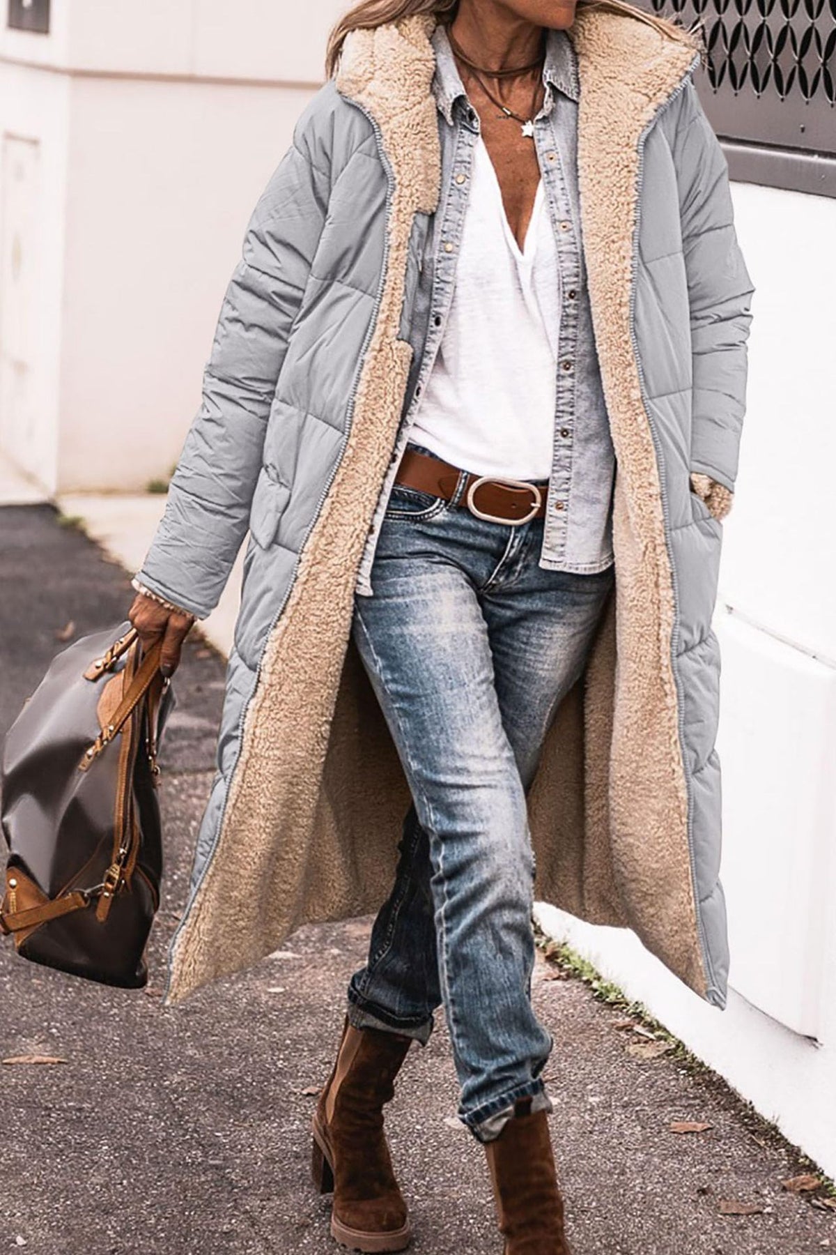 Women's hooded raglan-sleeve pocket coat