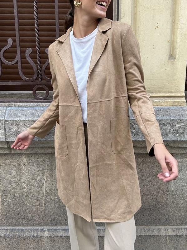 Gabardina de terciopelo con cuello de traje de piel de ciervo para mujer