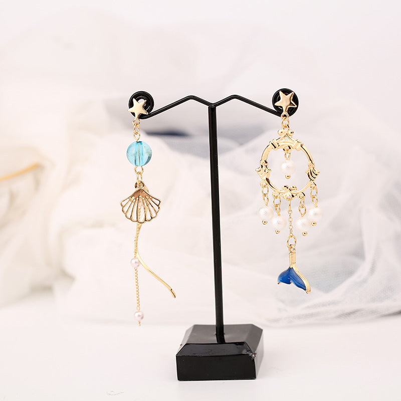 Small Asymmetric Earrings - WOMONA.COM