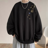 Fashion Round Neck Sweater Men's Embroidery