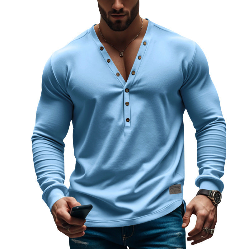 Top ajustado con cuello en V y botones para hombre