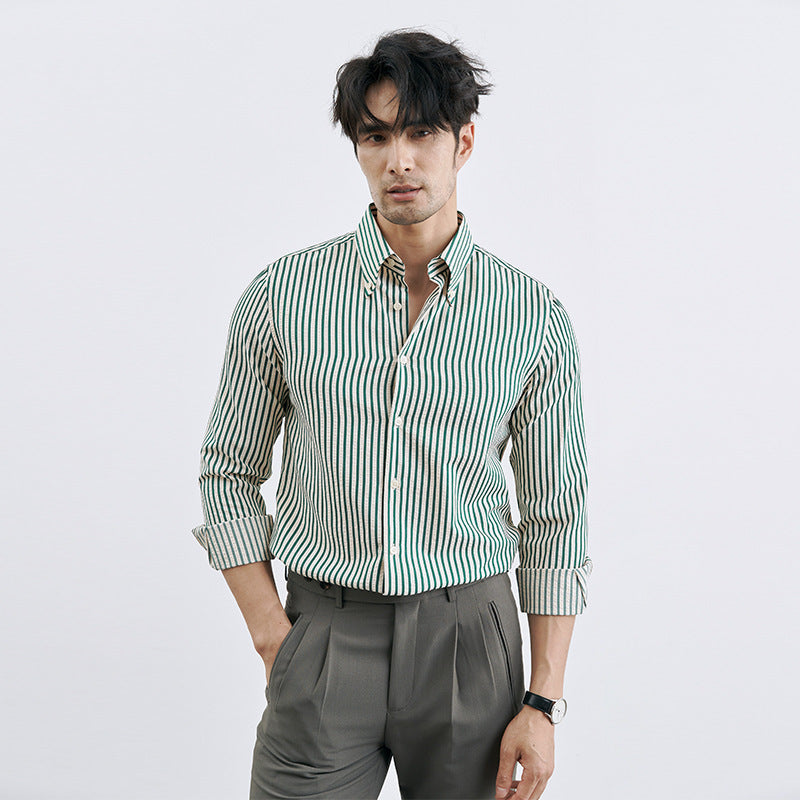 Camisa de negocios informal de estilo coreano con rayas verticales y estilo moderno de Pu Shuai para hombre