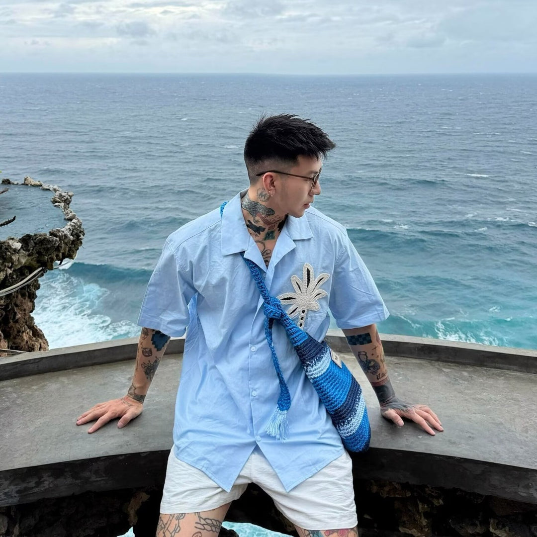 Sky blue Cuban-collar short-sleeve shirt with white floral embroidery
