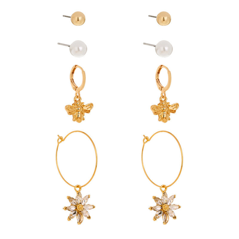 Pearl Butterfly Short Earrings - WOMONA.COM