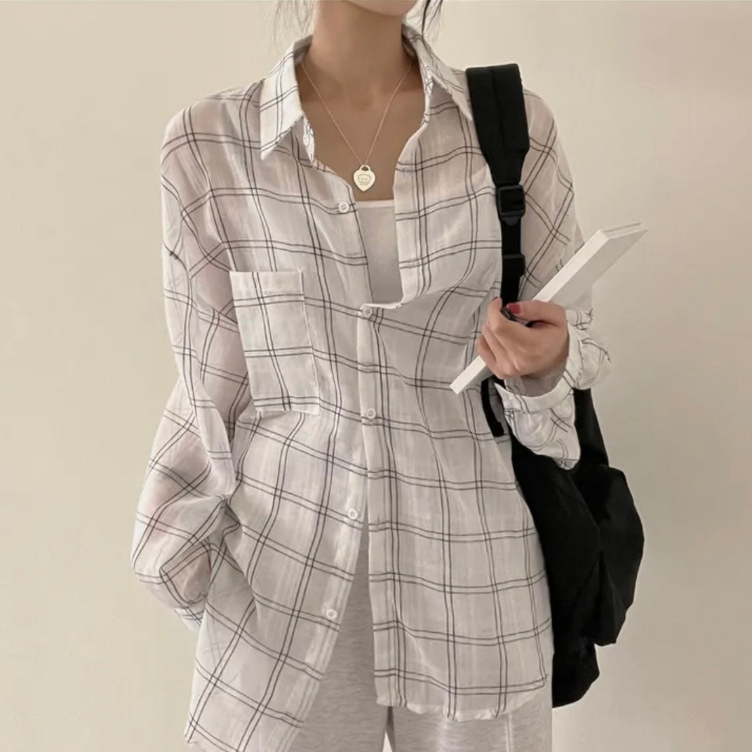 Women's contrast plaid lightweight overshirt