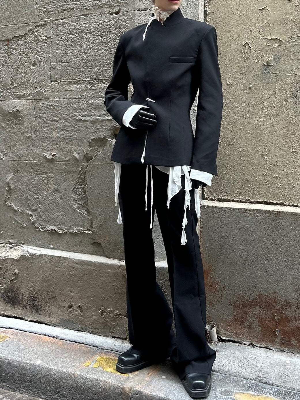 Men's Black Deconstructed Waist-Tie Blazer