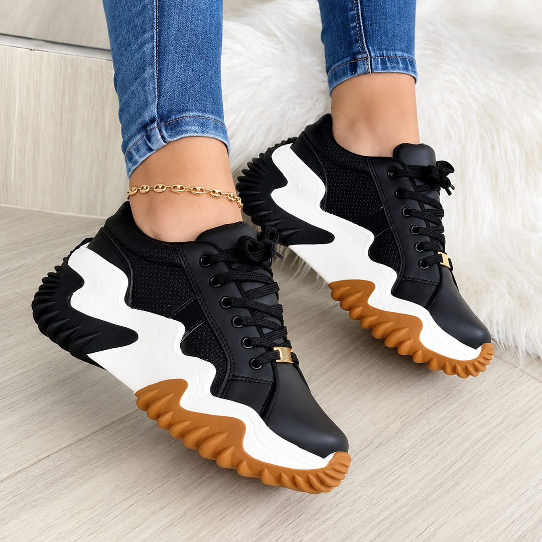 Black and white color-block sneakers with gum sole