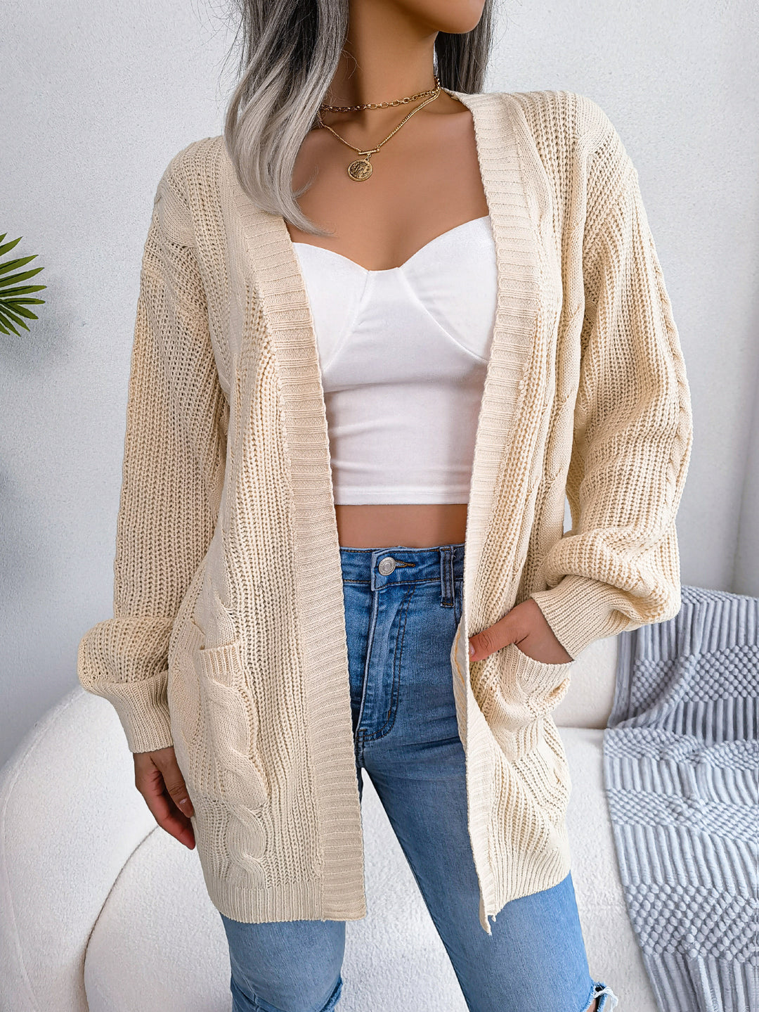 Women's Cable Knit Lantern-Sleeve Pocket Cardigan