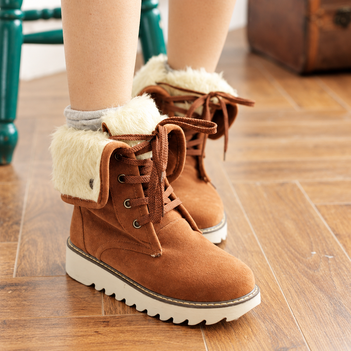 Tan faux-fur lace-up women's snow boots