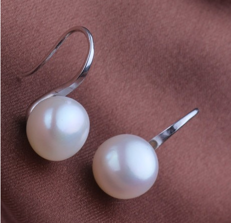 Freshwater pearl earrings - WOMONA.COM