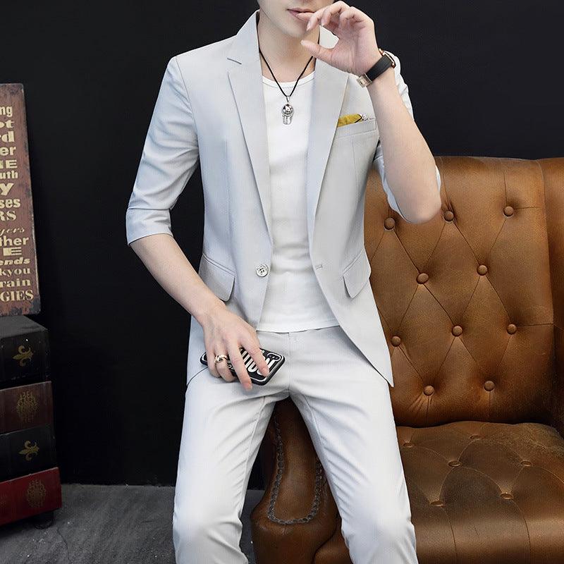 Men's cream three-quarter sleeve blazer and matching trousers, casual styling