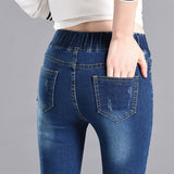 Plus-size elasticized waist jeans - WOMONA.COM