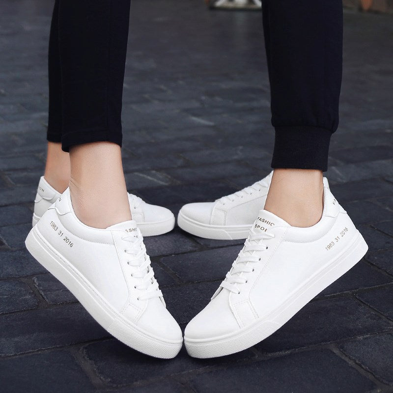 White sneakers - WOMONA.COM