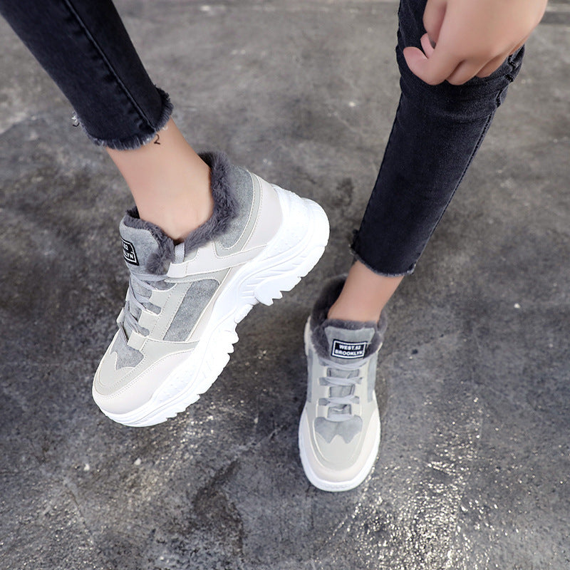 Women Thick sneakers - WOMONA.COM