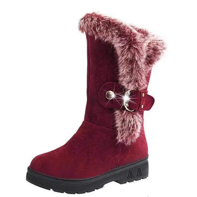 Wine red winter snow boot with faux-fur cuff and side buckle charm detail