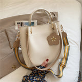 Ladies Bucket Bag - WOMONA.COM