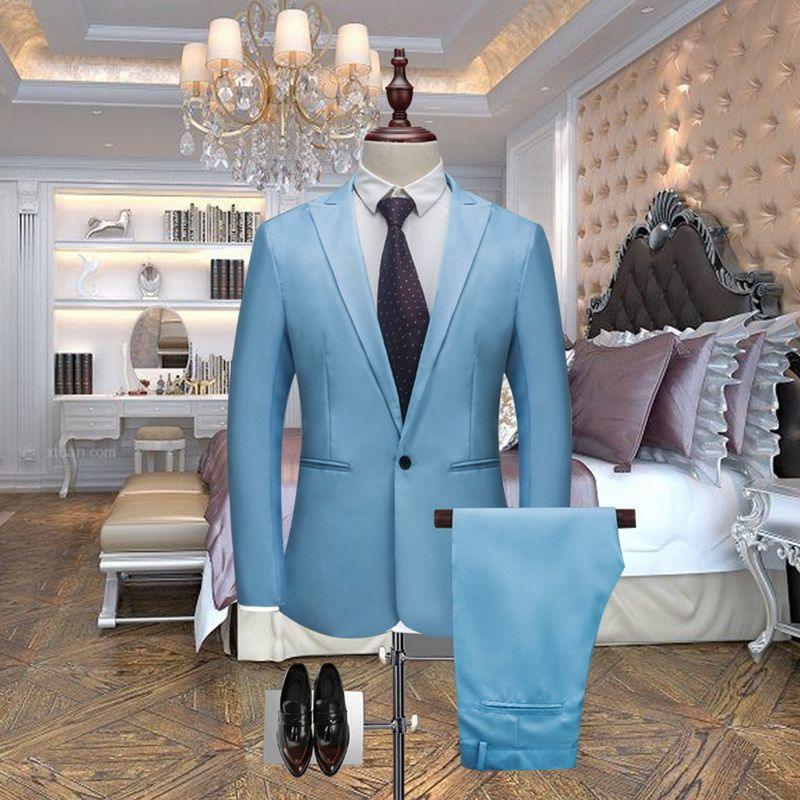 Light blue single-breasted blazer jacket with matching trousers on a mannequin