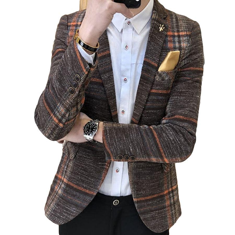 Slim-fit plaid blazer with gold-toned buttons and matching chest pocket