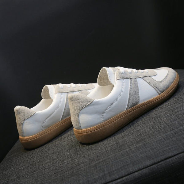 Flat White Shoes Women Retro Casual Sneakers - WOMONA.COM