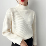 Women's Sweater - WOMONA.COM