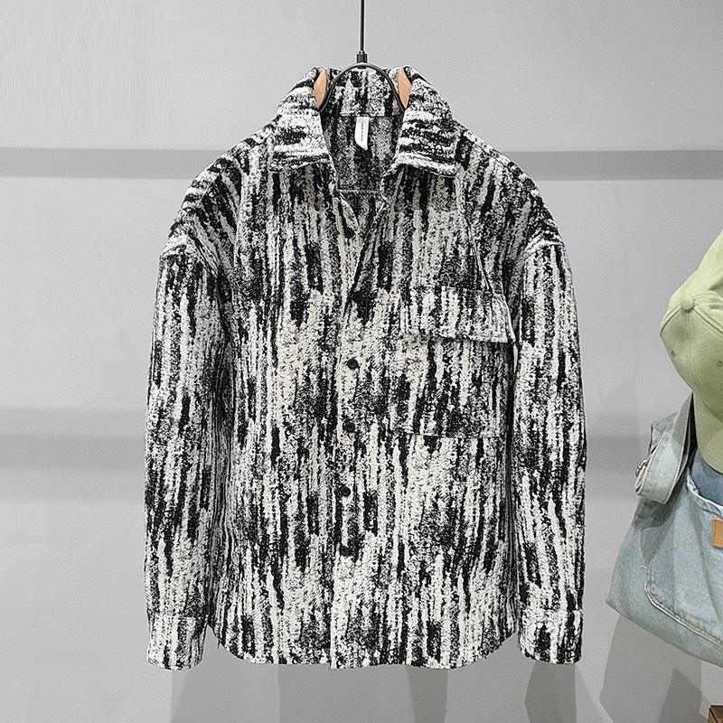 Men’s long-sleeve shirt jacket with black-and-white tie-dye print and button-front closure