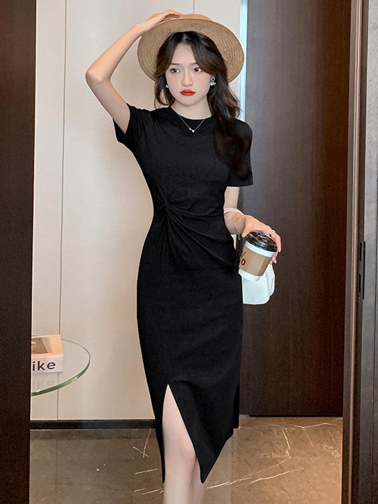 Black short-sleeve split midi dress with knotted waist gathering and side slit