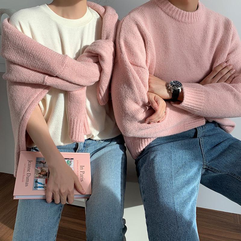 Men's winter sweater, dusty pink knit with ribbed crew neck and cuffs