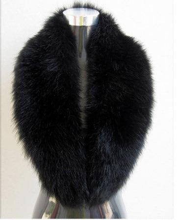 Faux fur scarf, thick collar style in black faux fur.