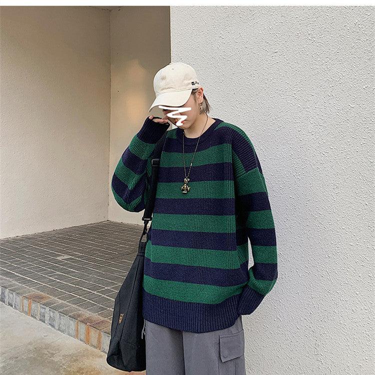 Green and dark striped knitted hip-hop sweater with long sleeves and crew neck
